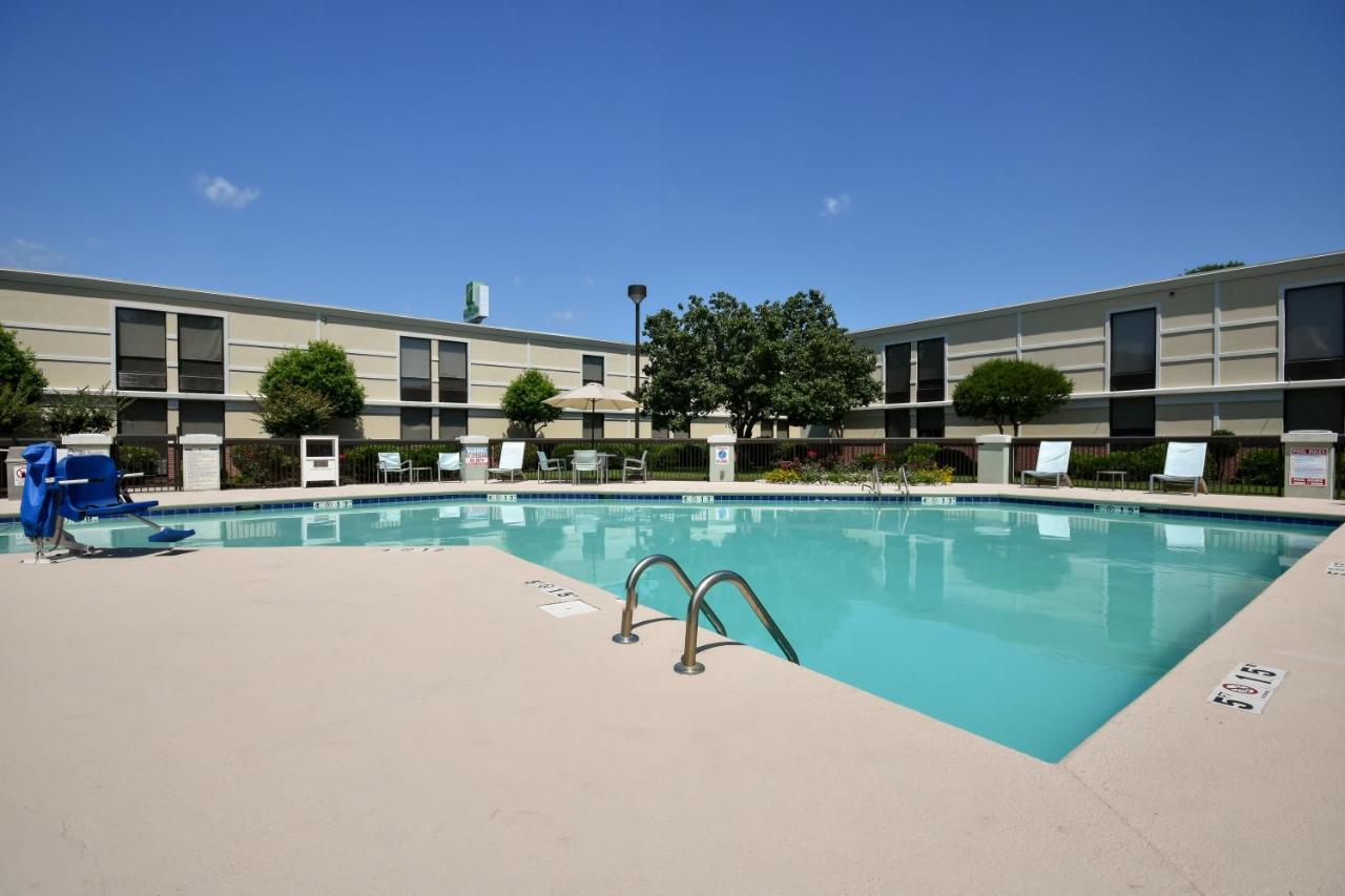 Holiday Inn Lumberton By Ihg Εξωτερικό φωτογραφία